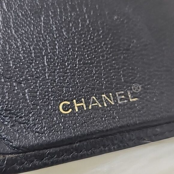 💯 Authentic Chanel Long Wallet 🍀 - Picture 3 of 13